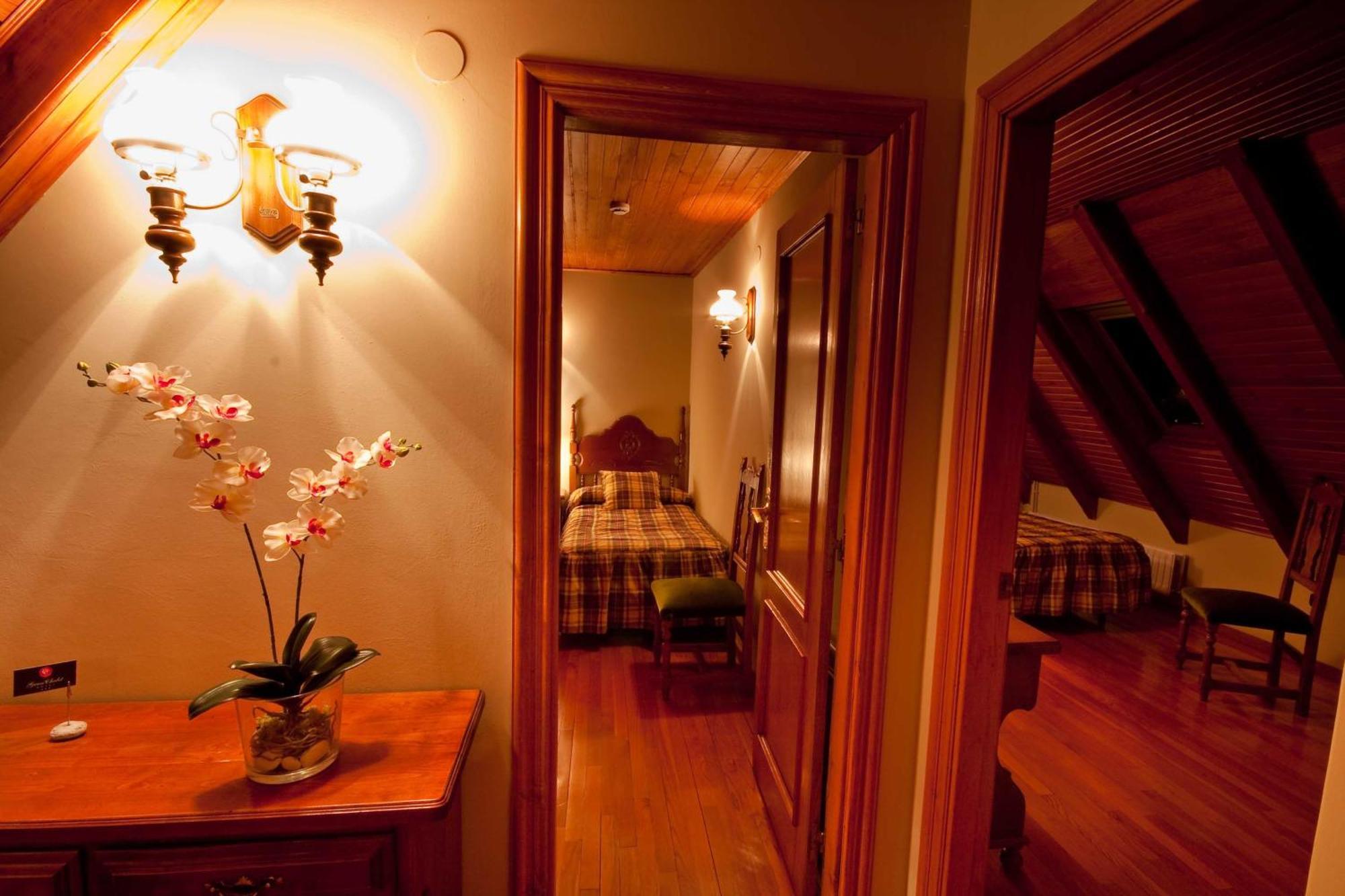 Gran Chalet Hotel & Petit Spa Веля Стая снимка
